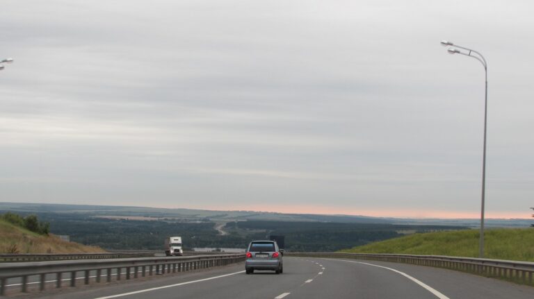 Luxury Cars Redefined: How Technology Is Reshaping Premium Auto Brands