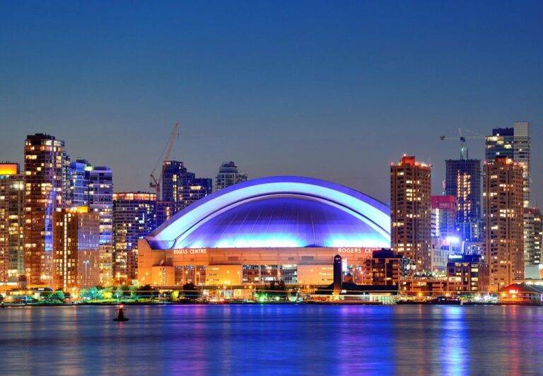 Travel with a Health Focus: Wellness Retreats and Spas